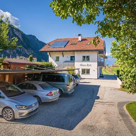 Oda ve Kahvaltı Haus Stolz *